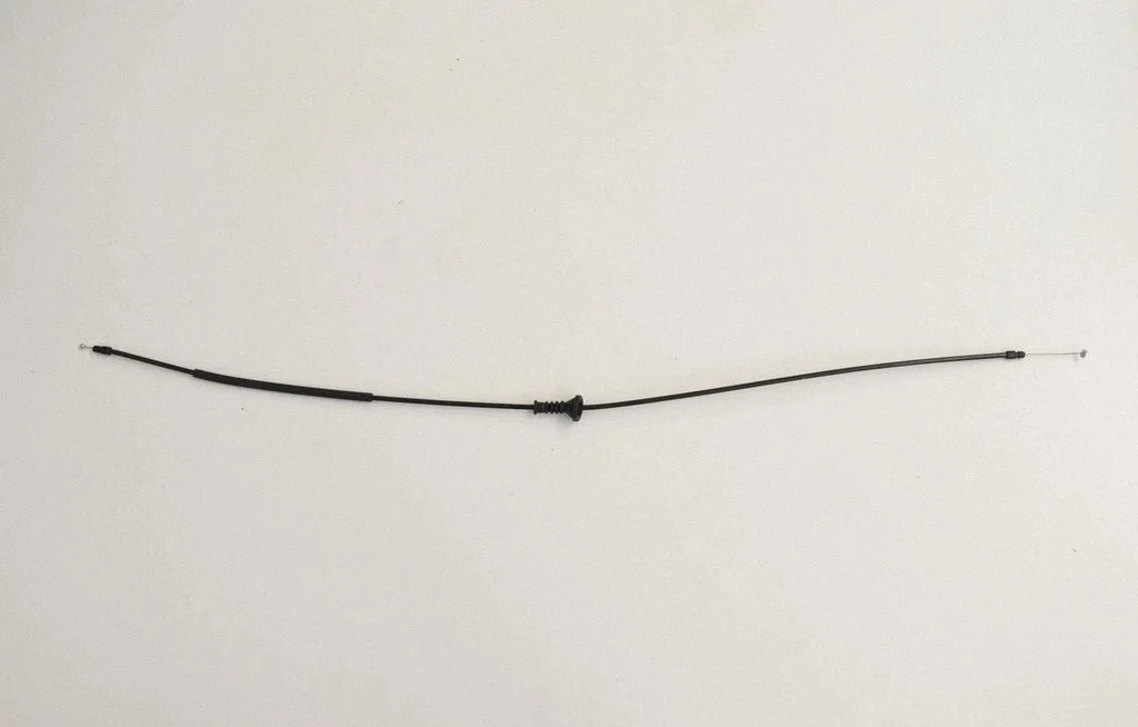 Engine bonnet/hood lock release cable – BMW 2 Series F22 F23 (2013-2017)