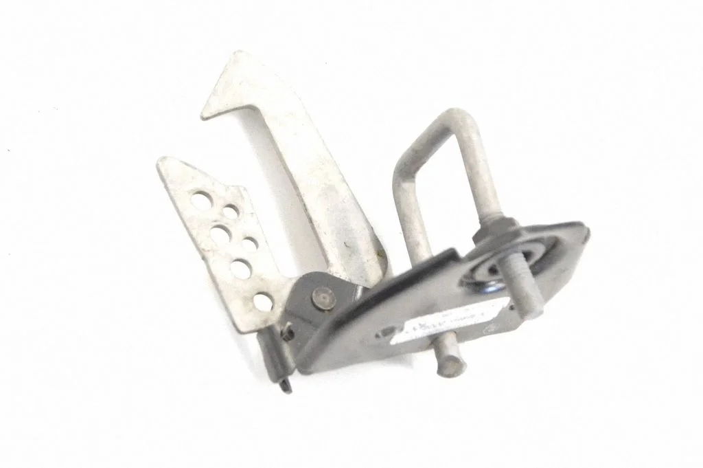 Engine bonnet/hood lock/latch loop/hook – BMW 5 Series F10 F11 (2009-2016)