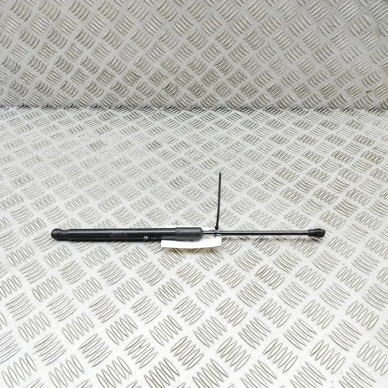 Siłownik maski 95C823359A