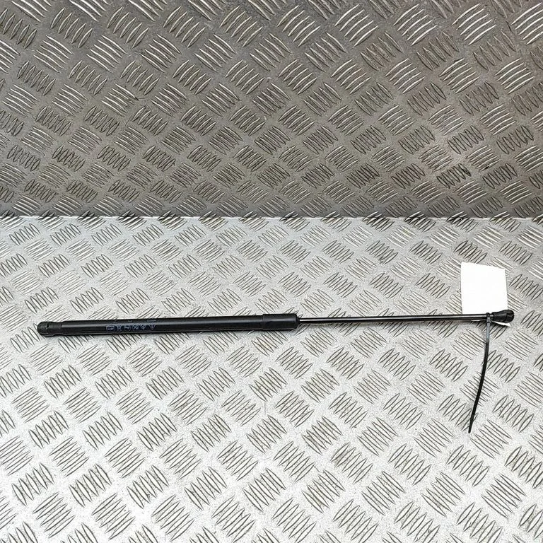 Siłownik maski 8MA823359