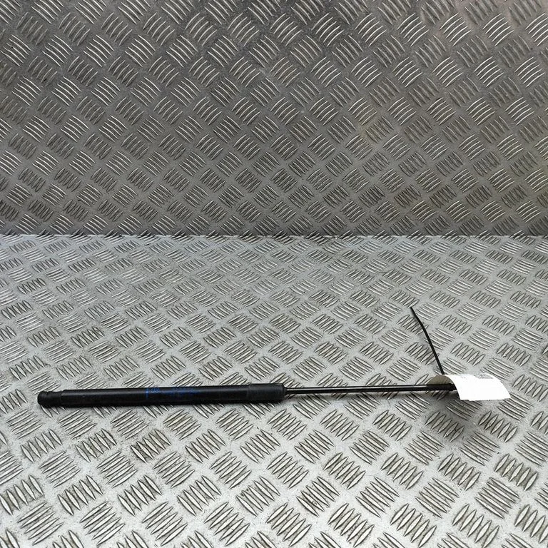 Front bonnet/hood damper/strut 534400W380