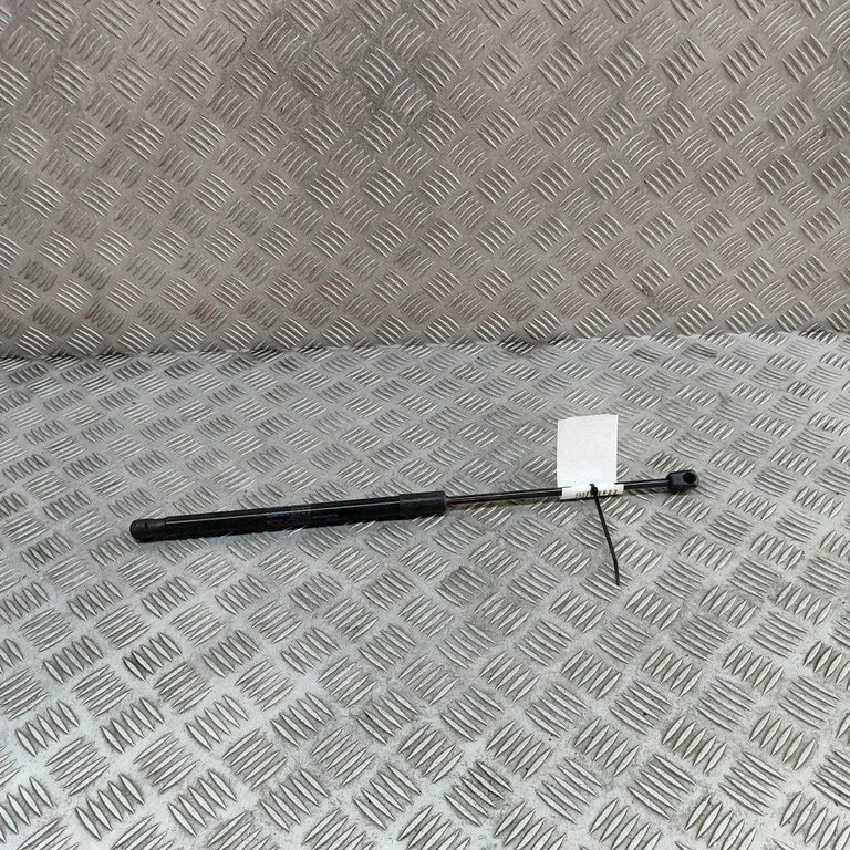 Mootorikapoti amortisaator – Polestar 2 (2020-)