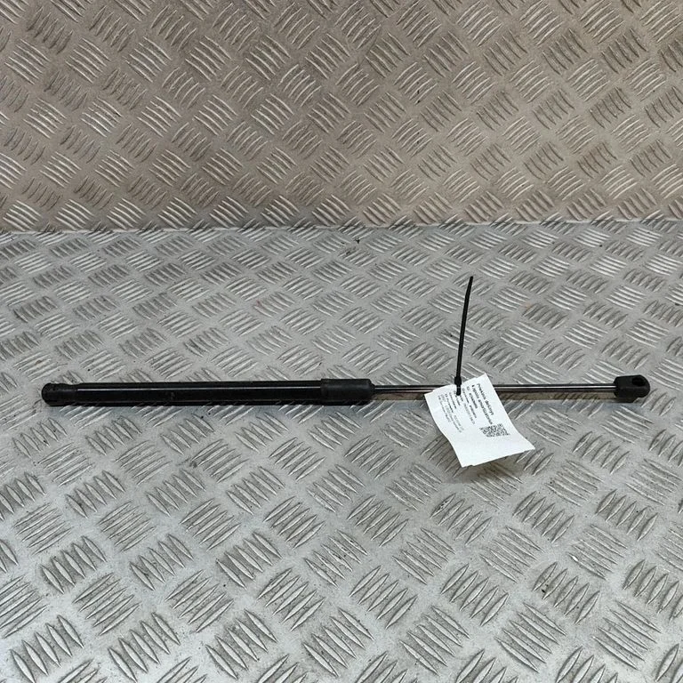 Mootorikapoti amortisaator – Polestar 2 (2020-)