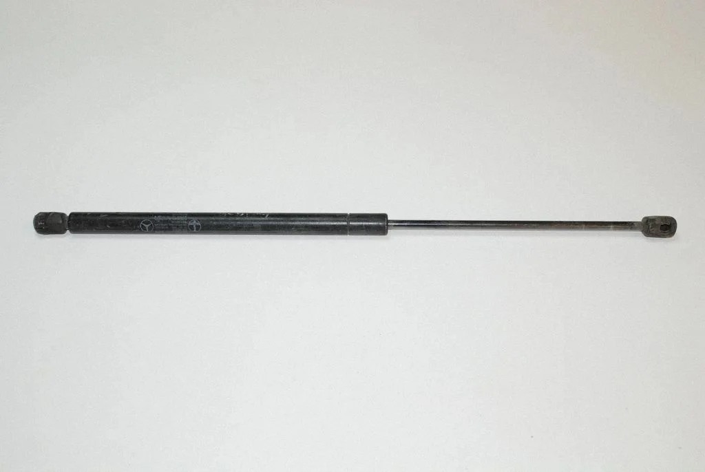 Mootorikapoti amortisaator – Mercedes-Benz A-klass W168 (1997-2004)
