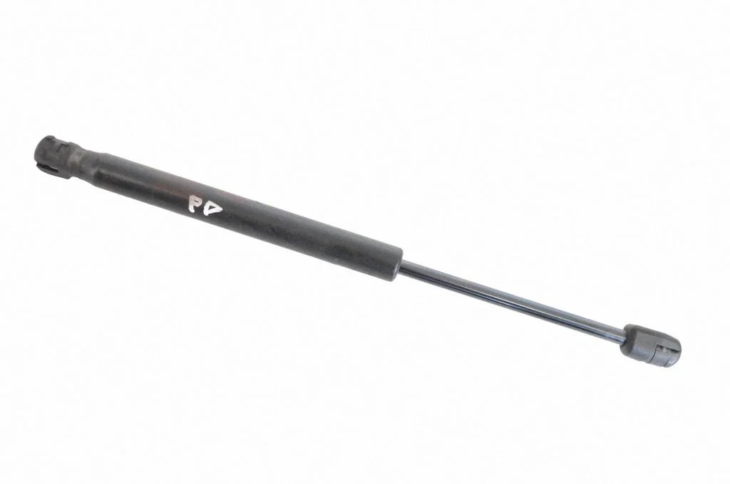 Front bonnet/hood damper/strut 811602P500
