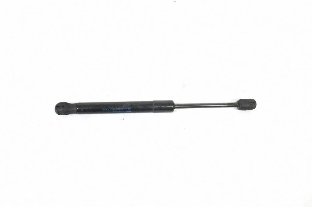 Front bonnet/hood damper/strut – Audi A8 S8 D4 4H (2010-2016)