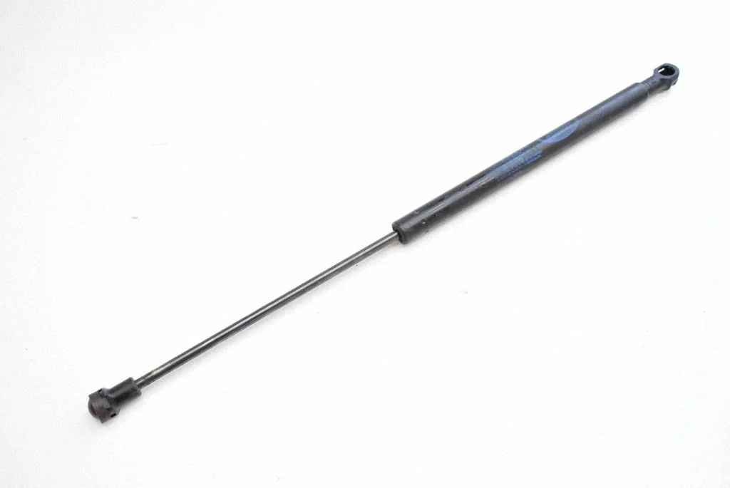 Motora pārsega amortizators BKK7OO10M56QB