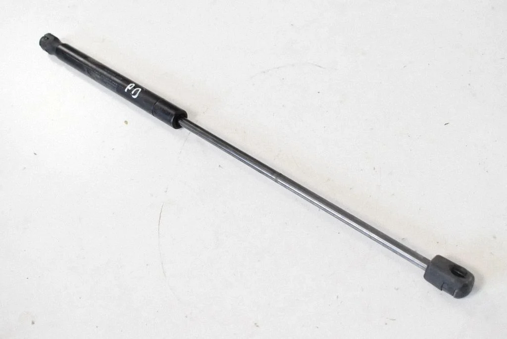 Motora pārsega amortizators 8X2316C826AC