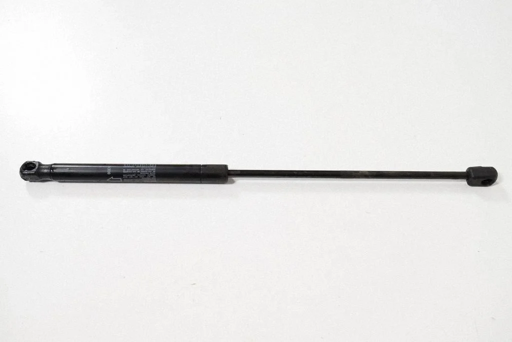 Motora pārsega amortizators 8X2316C826AC