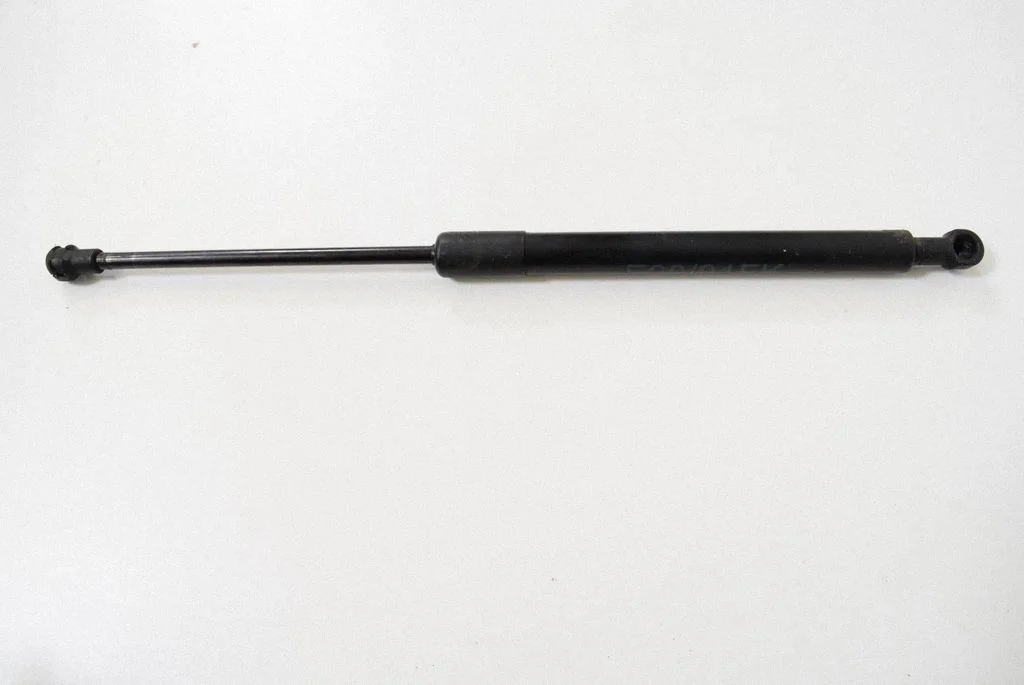 Mootorikapoti amortisaator – BMW 3-seeria E90 E91 (2005-2012)