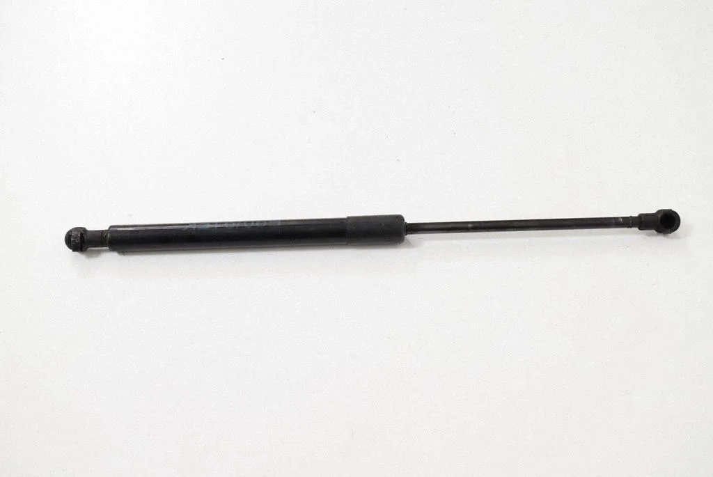 Mootorikapoti amortisaator – BMW 3-seeria E90 E91 (2005-2012)