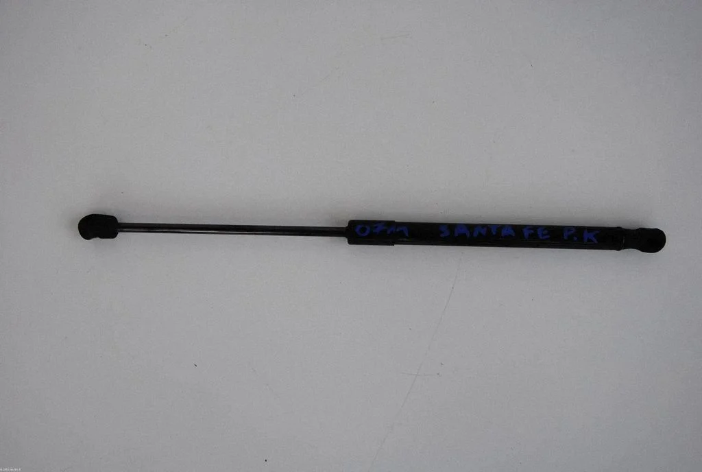 Front bonnet/hood damper/strut – Hyundai Santa Fe (2006-2012)