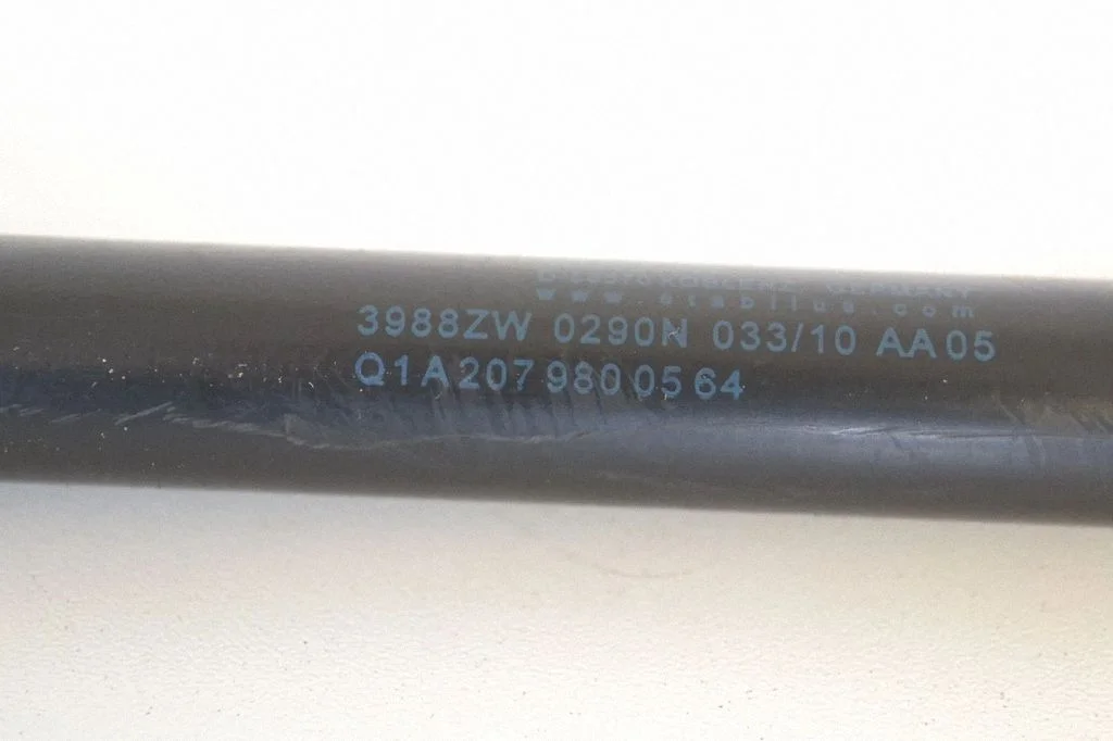 Motora pārsega amortizators A2079800564