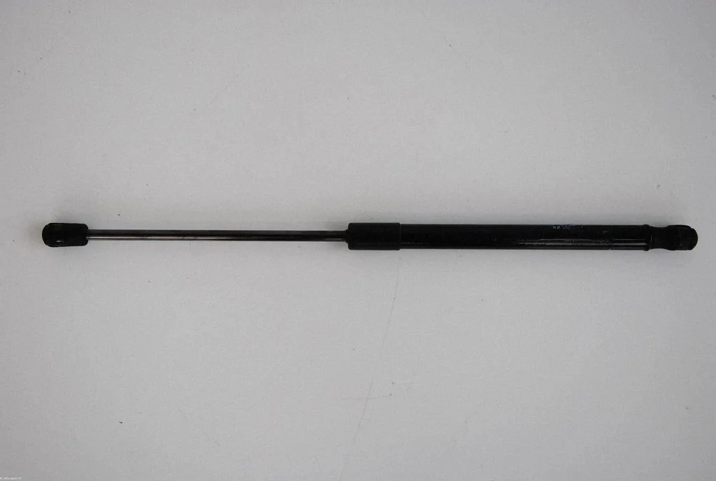 Front bonnet/hood damper/strut – Hyundai Santa Fe (2006-2012)