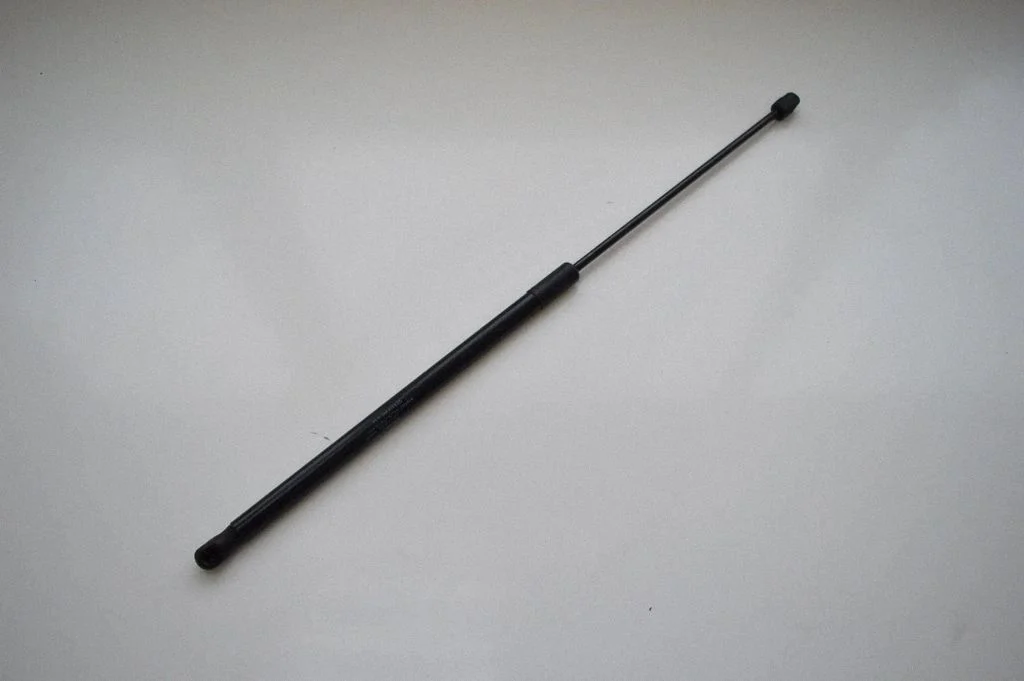 Front bonnet/hood damper/strut – Mercedes-Benz C-Class AMG W204 (2007-2014)