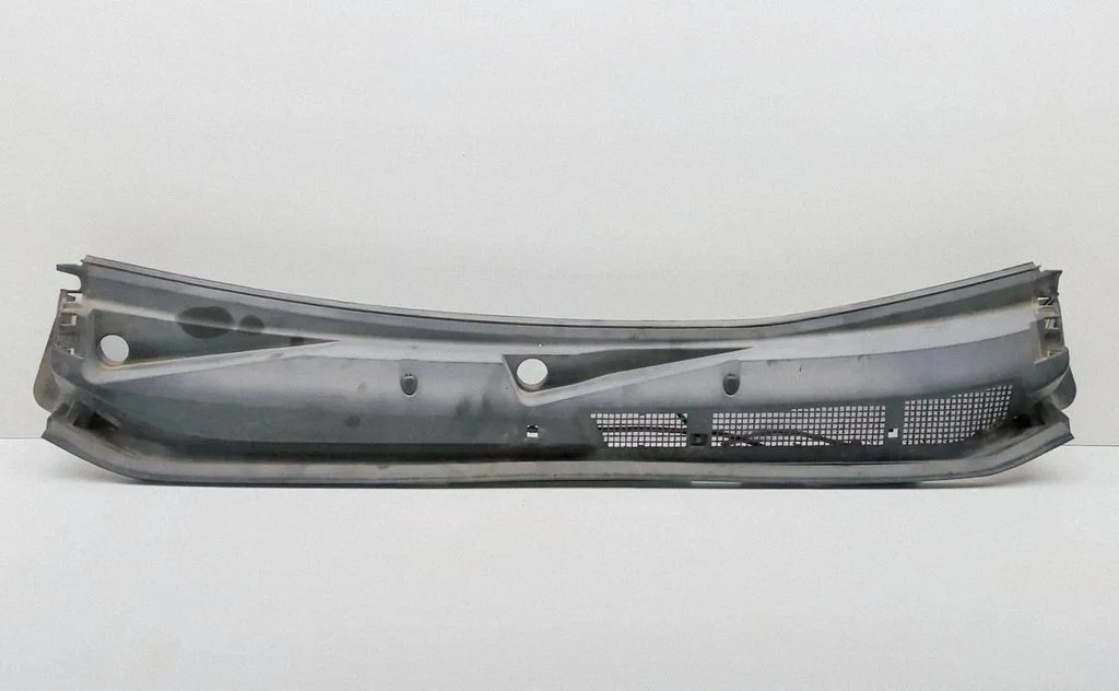 Slotiņu apdare 8981942372