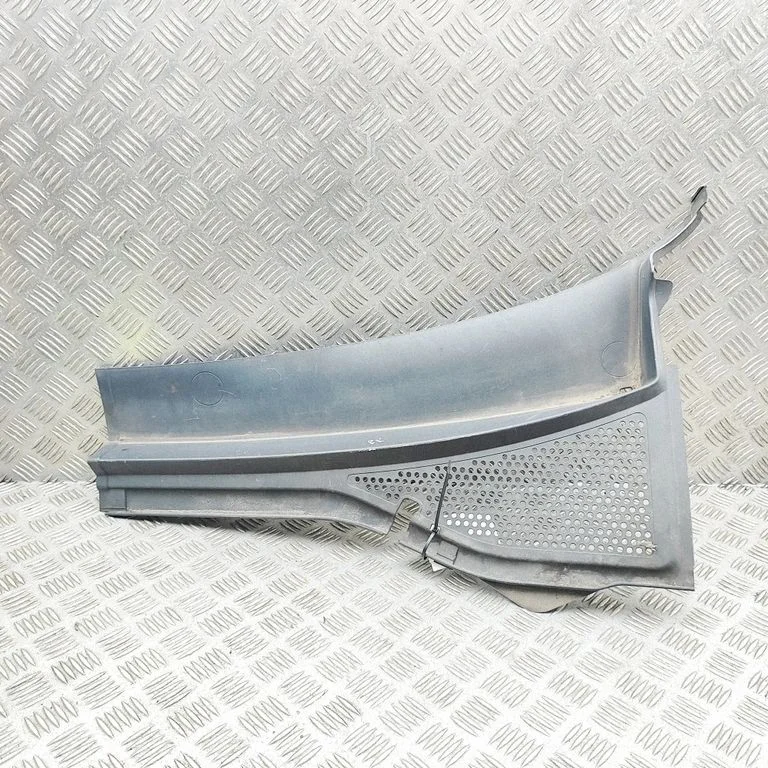 Wiper trim 3G2819403B