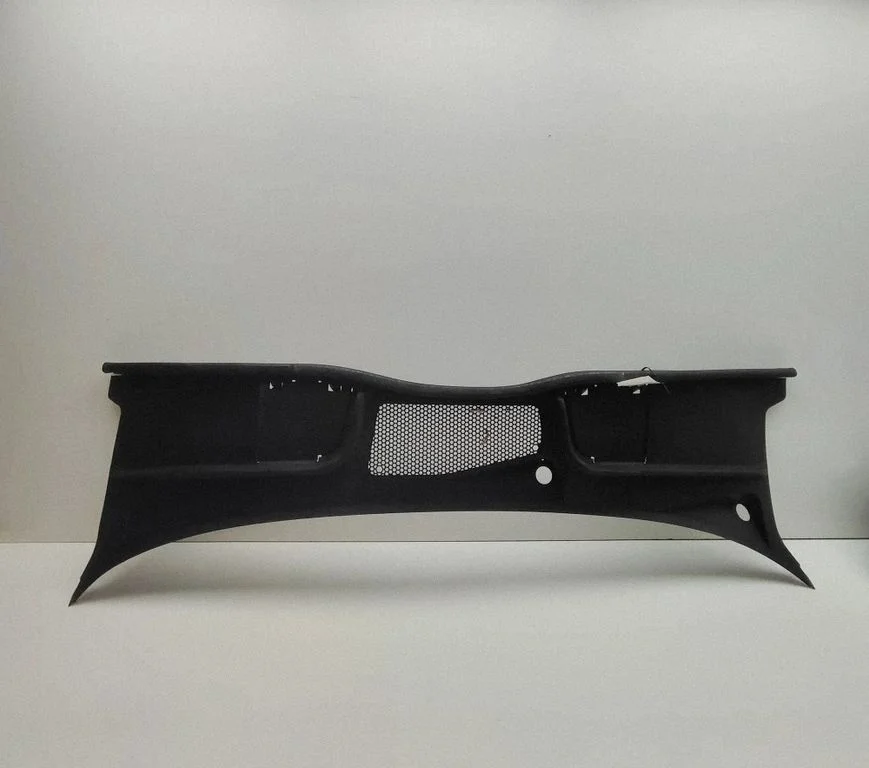Wiper trim 8W0823723A