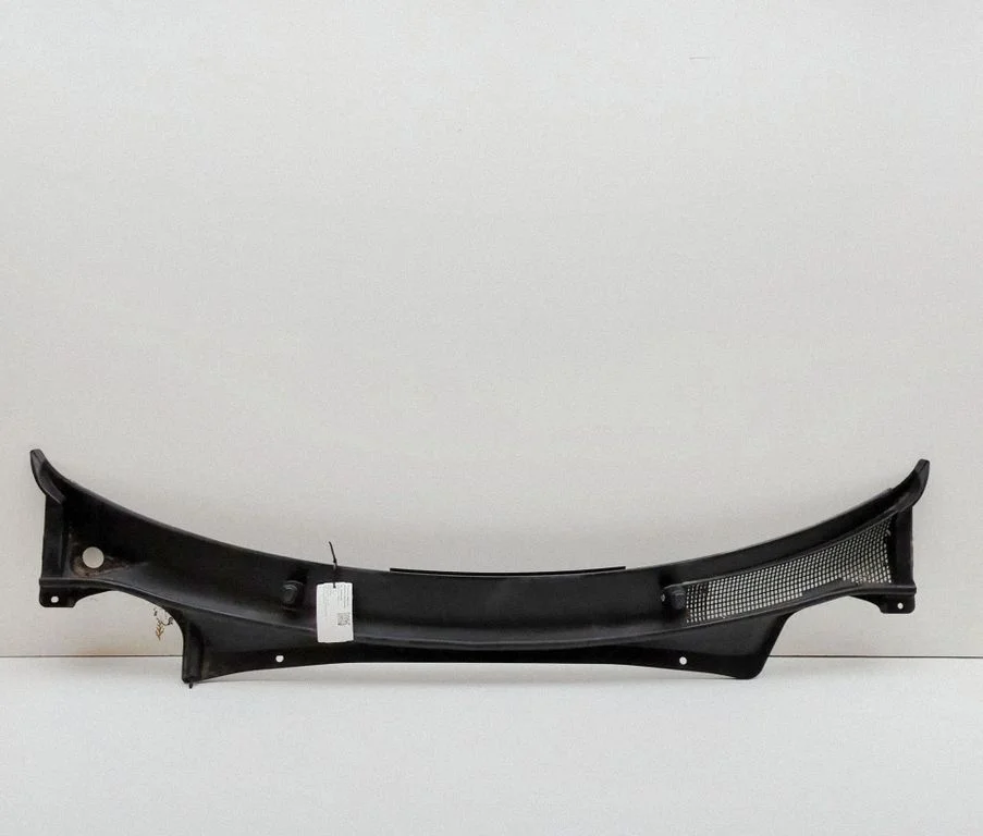 Wiper trim 86157CV900
