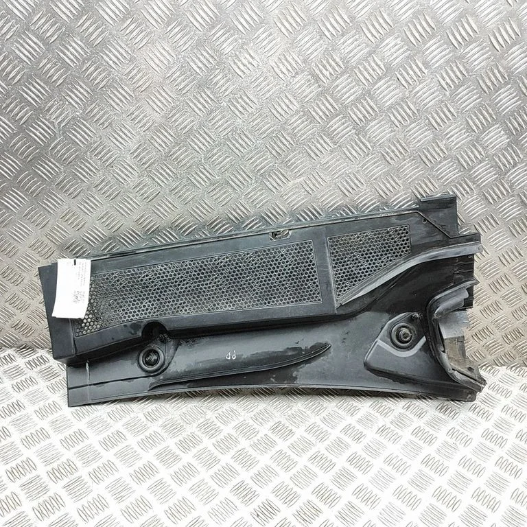 Wiper trim 9834934080