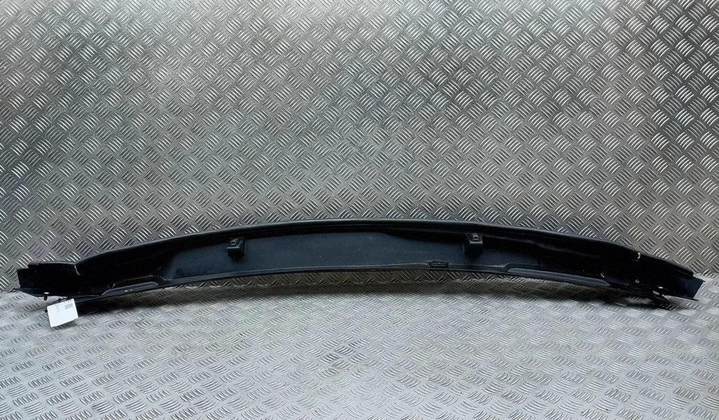 Wiper trim BK31V01914AL
