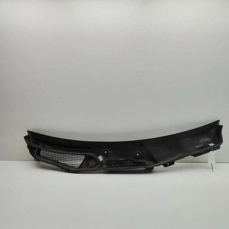 Wiper trim