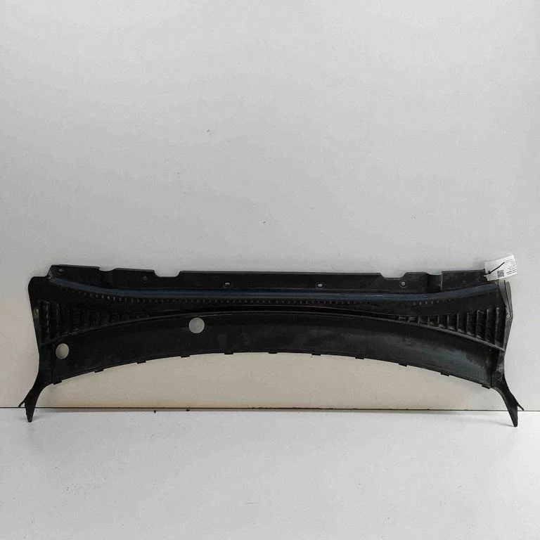 Wiper trim SC2EM5302111A
