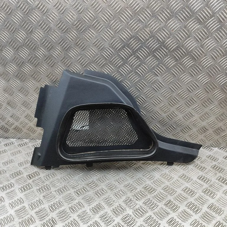 Wiper trim – Mercedes-Benz GL-Class X166 (2013-2019)