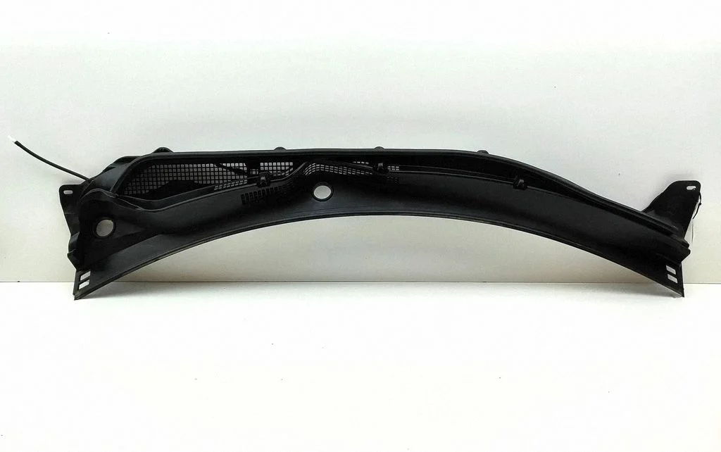 Wiper trim 91413CC010