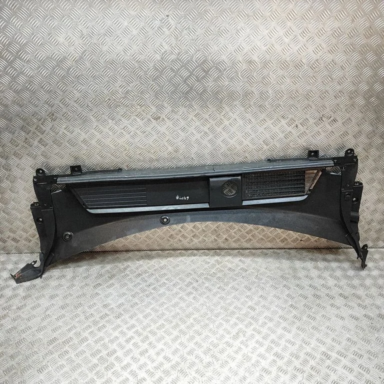 Wiper trim EKEA5302111