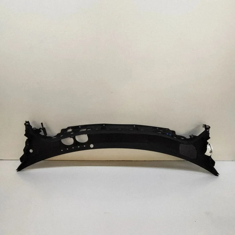 Wiper trim J9D34105B