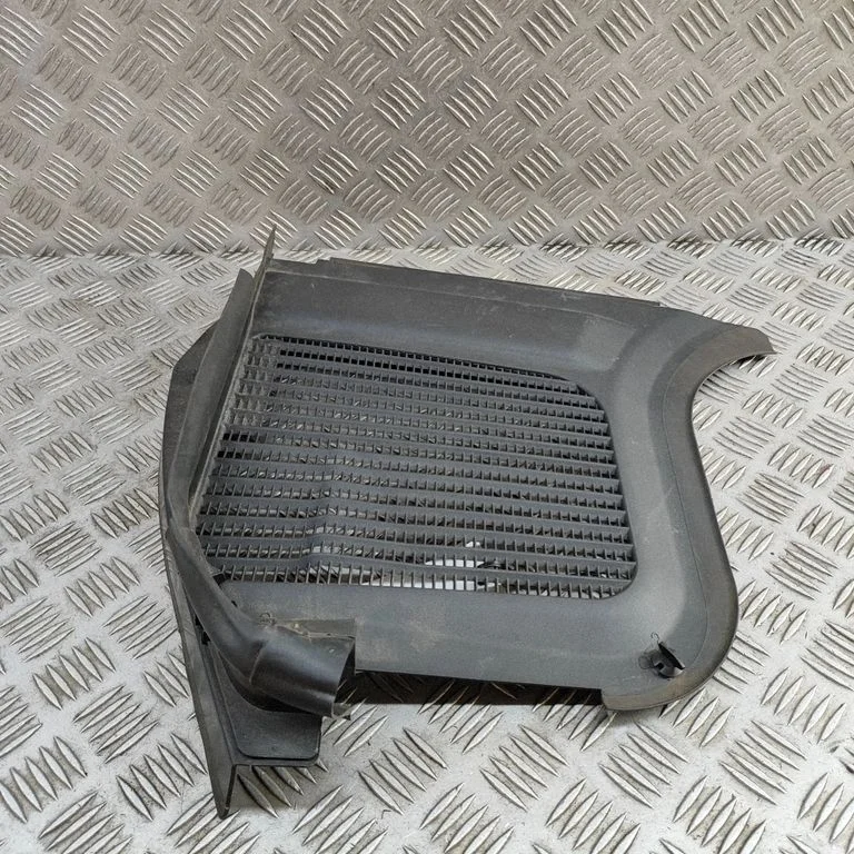 Slotiņu apdare A1678311300