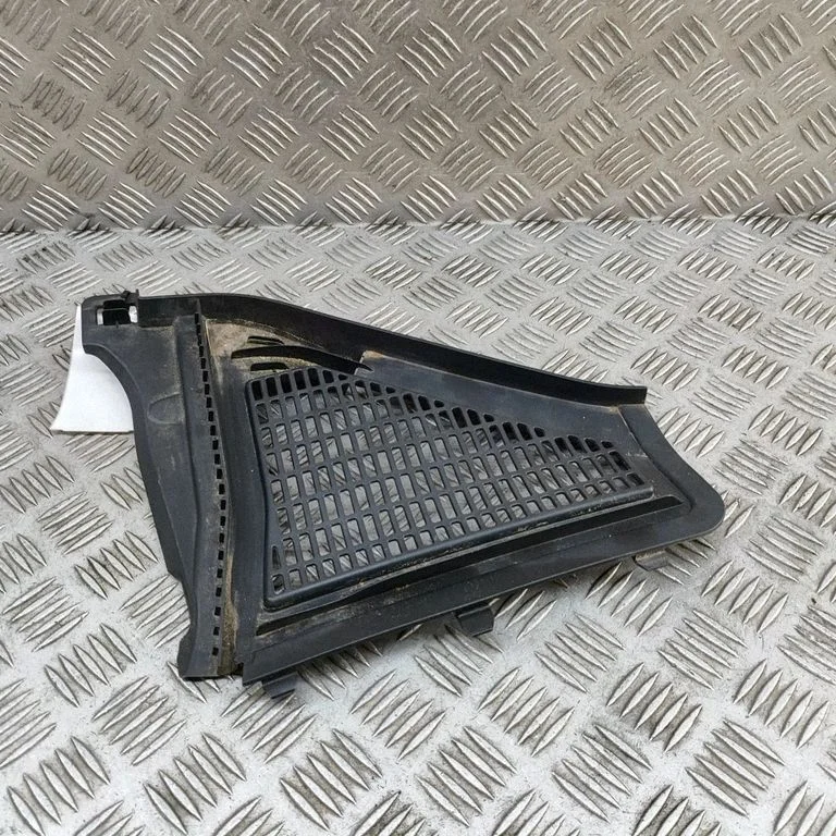 Slotiņu apdare 9184004
