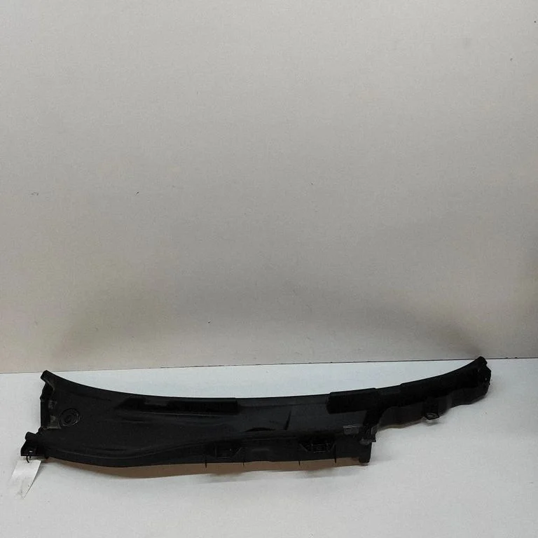 Wiper trim A1728300328