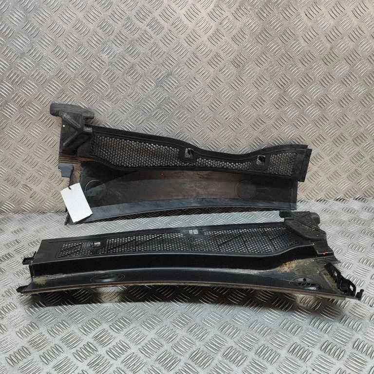 Slotiņu apdare 9824416280