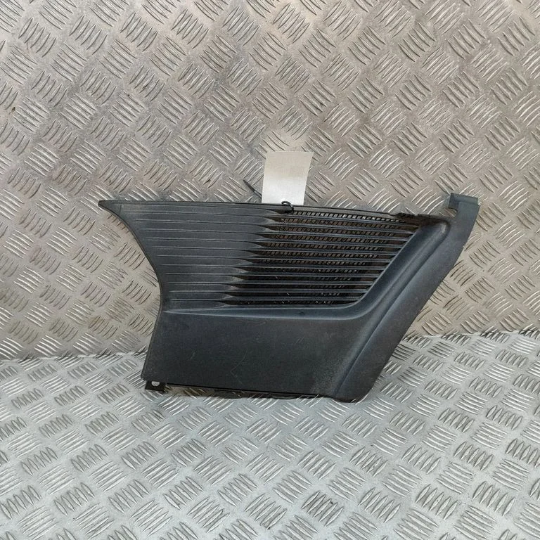 Slotiņu apdare 99757236206