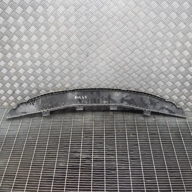 Wiper trim