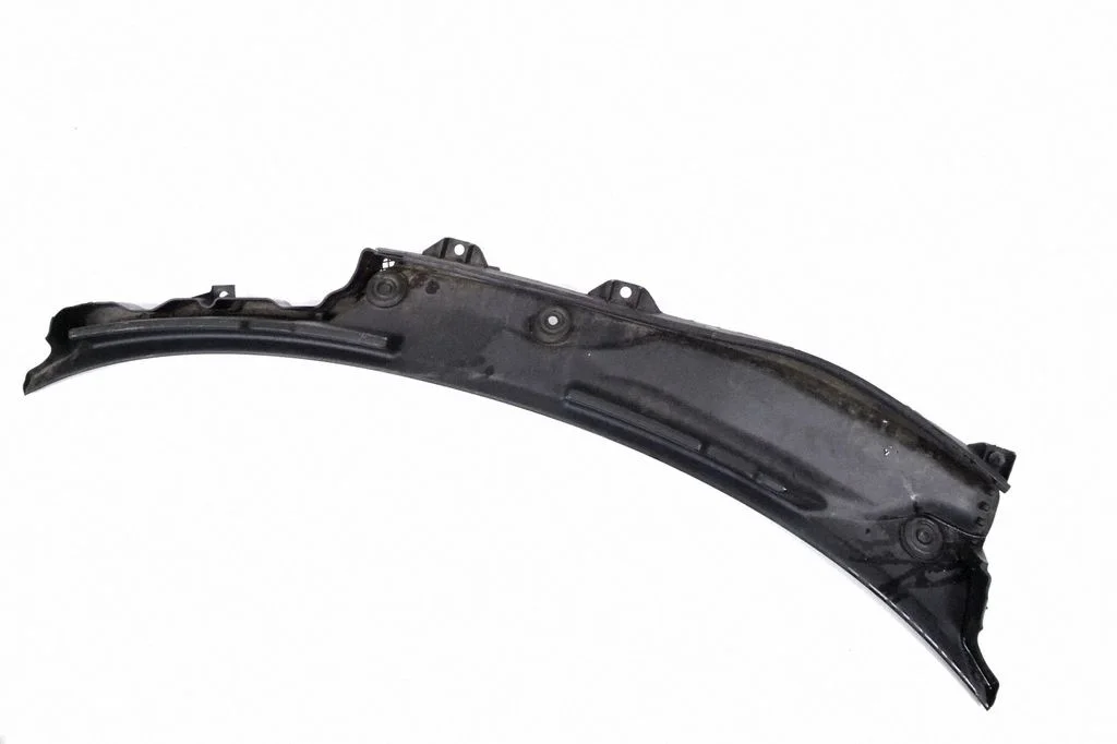 Wiper trim A1728300328