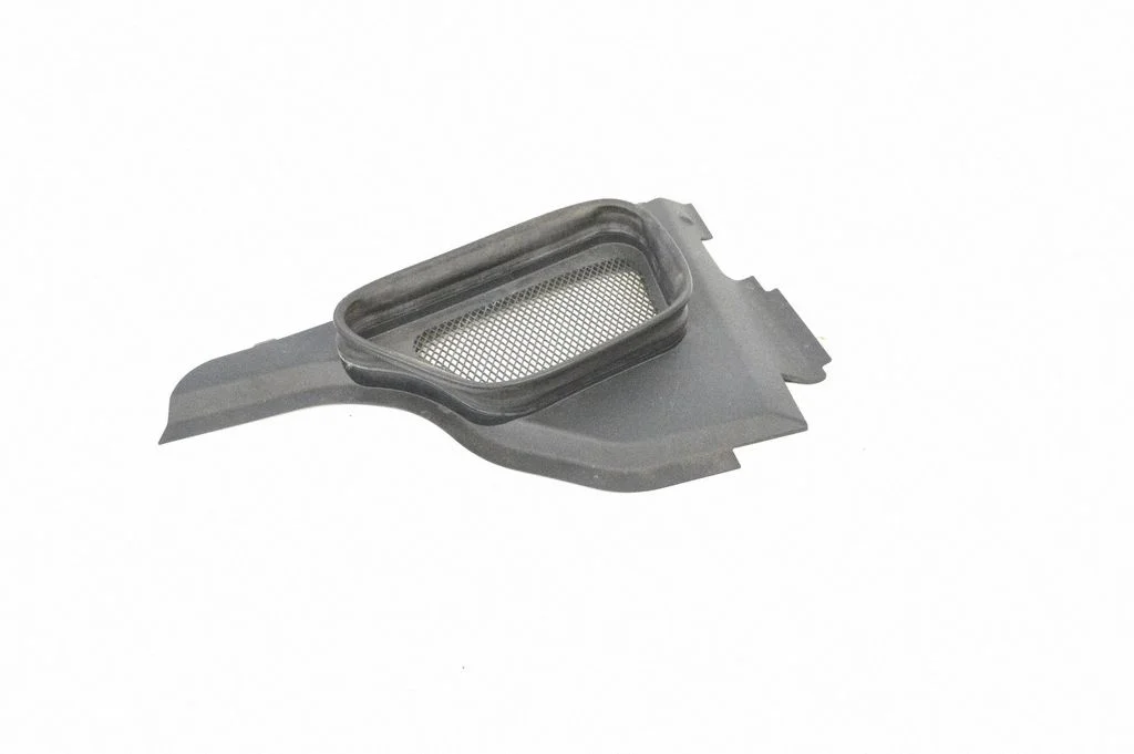 Wiper trim – Mercedes-Benz ML-Class W166 (2012-2017)