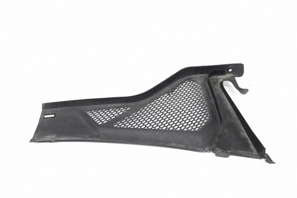 Slotiņu apdare – BMW X6 F16 (2014-2017)