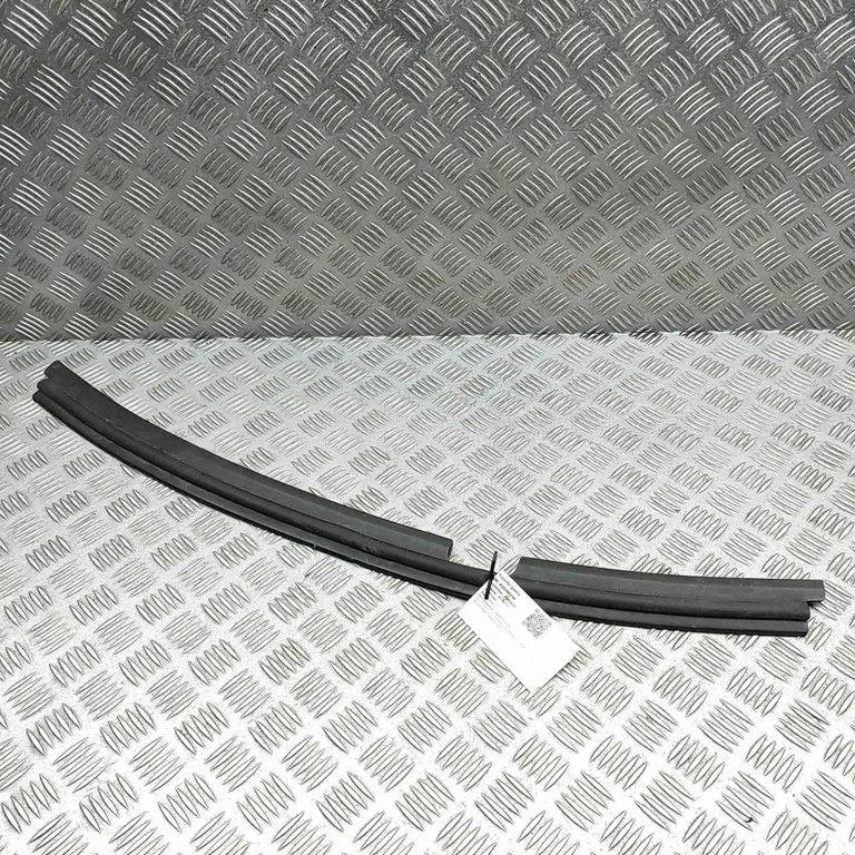 Engine compartment rubber 7210737