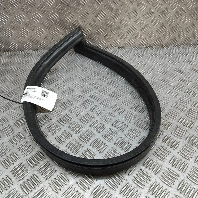 Engine compartment rubber 4KE823723A – Audi RS Q8 (2019-)