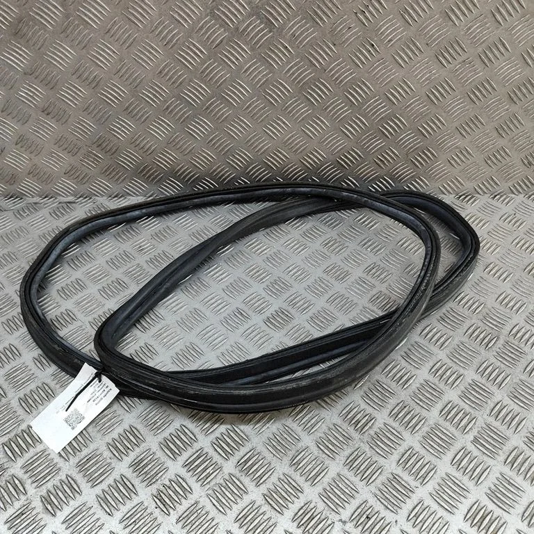 Engine compartment rubber 99651161100