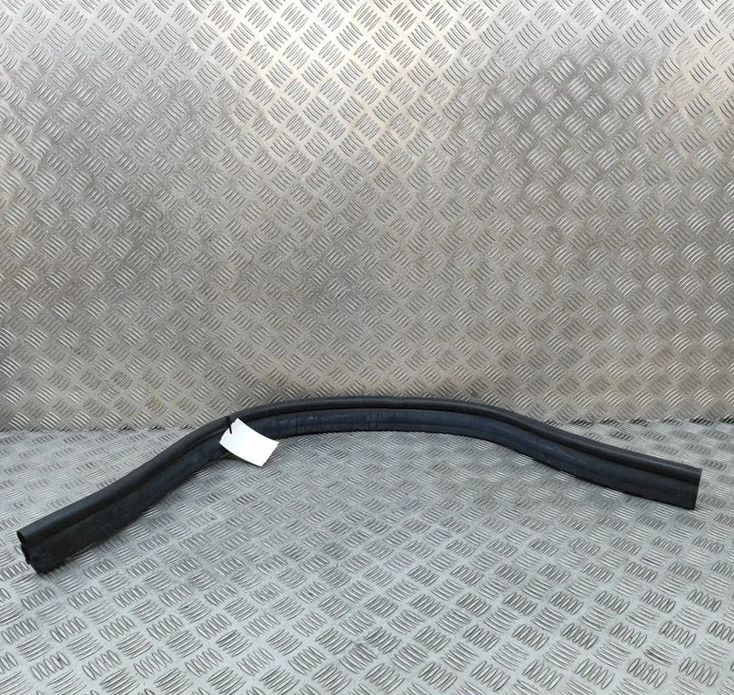 Engine compartment rubber A1668870098