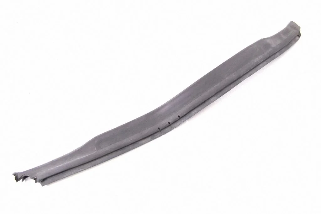 Engine compartment rubber – Mercedes-Benz C-Class AMG W204 (2007-2014)