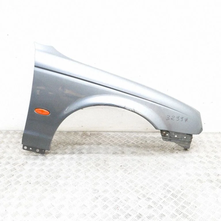 Spārns XR826896