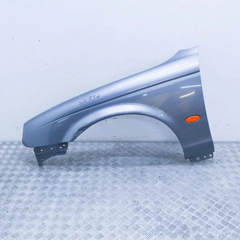 Spārns XR826897