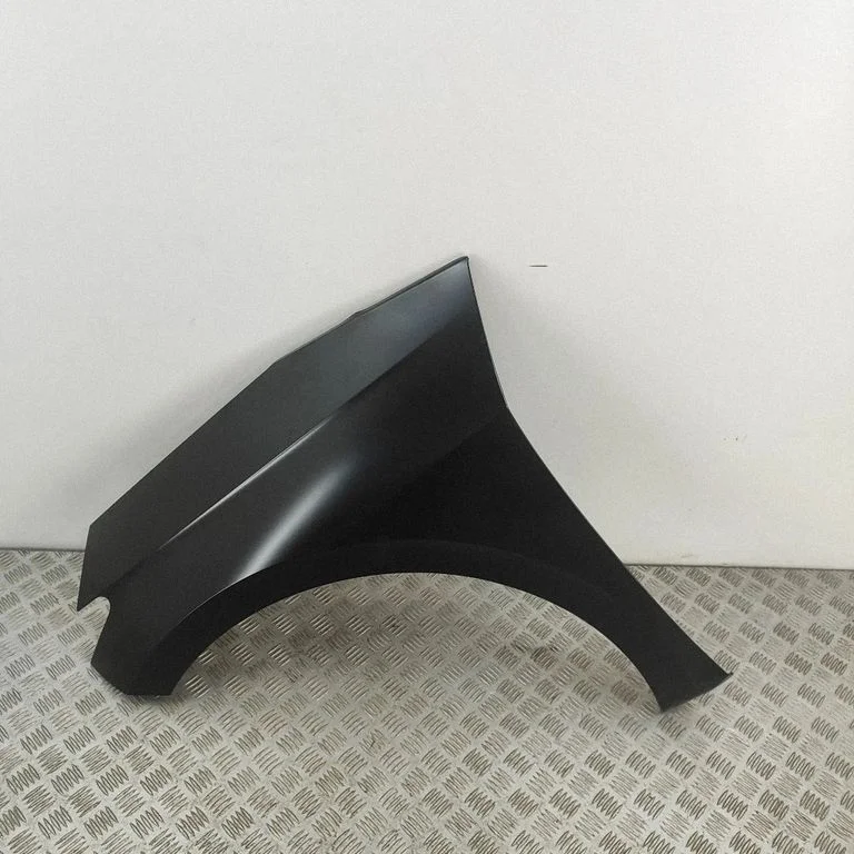 Fender 10E821021C – Cupra Born (2021-)