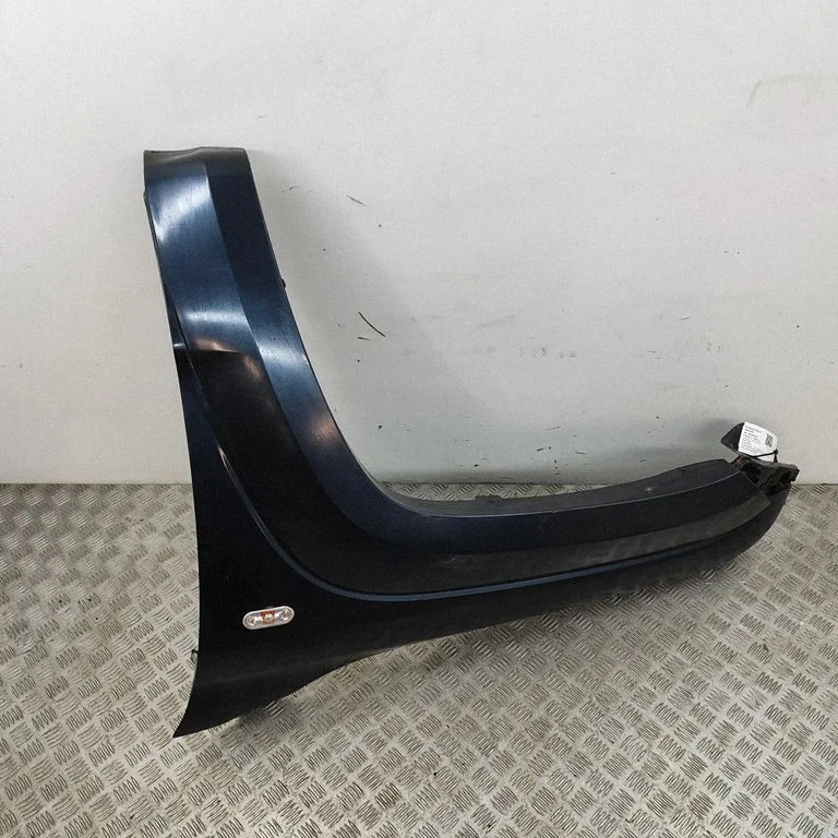 Fender – Volkswagen Amarok (2010-2020)
