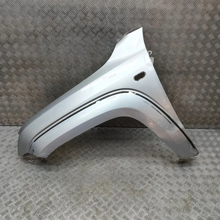 Fender – Volkswagen Amarok (2010-2020)